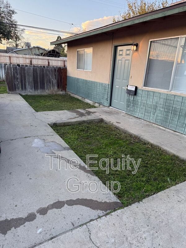 Photo - 399 S Valencia Blvd Unit 399