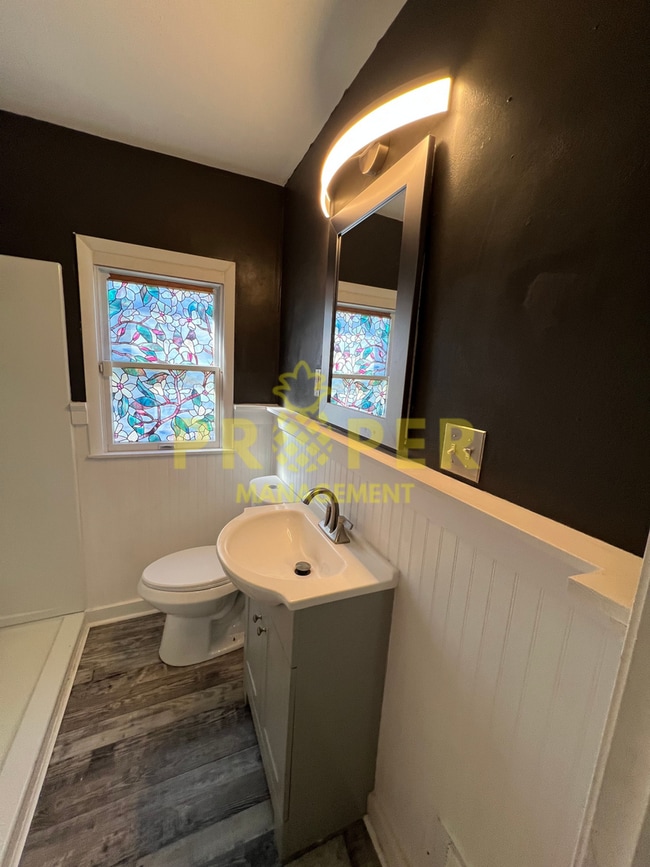 Photo - 4 bedrooms 1 bathrooms house for rent