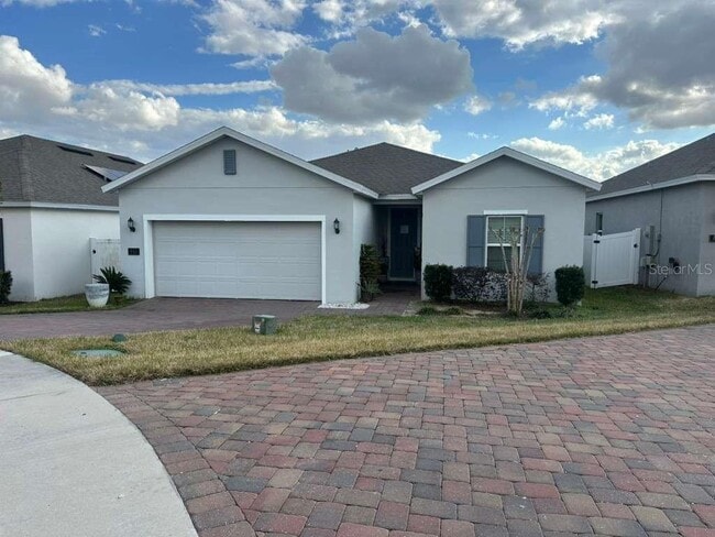 Building Photo - 441 Disa Dr