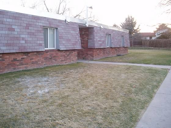 Huge Private Yard with Patio