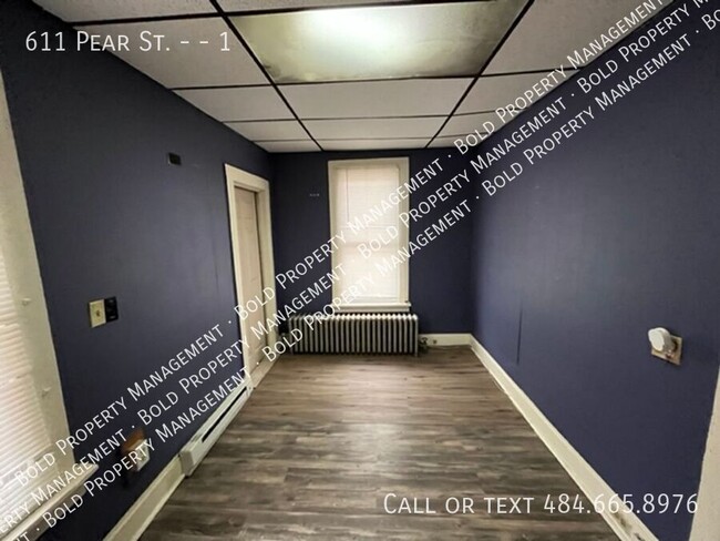 Photo - 611 Pear St Unit 1