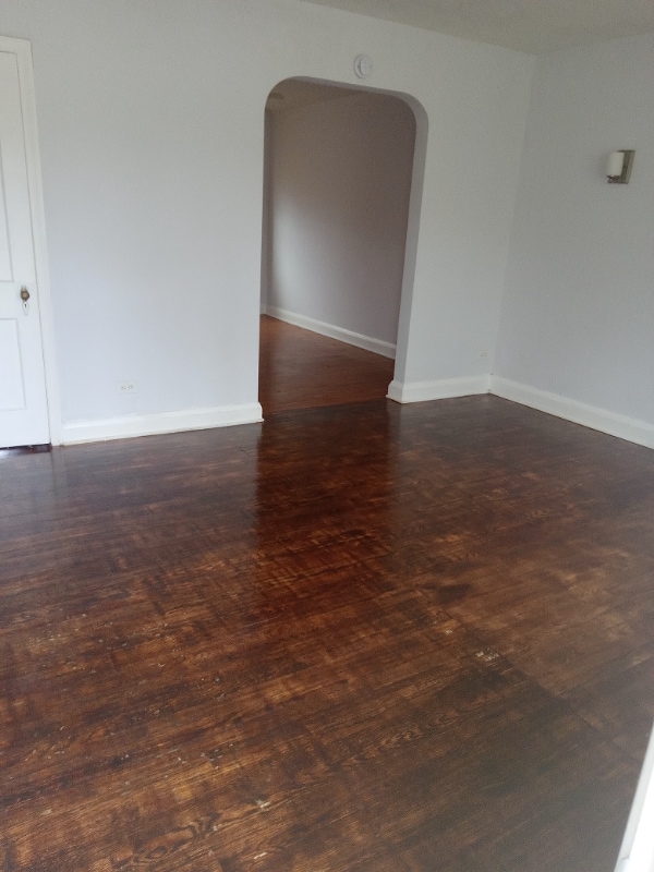 Photo - 503 Campbell Ln