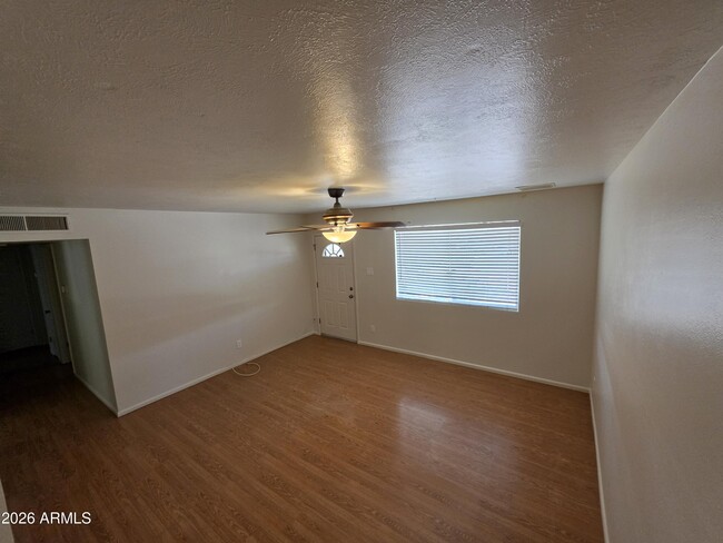 Photo - 1309 W 14th St