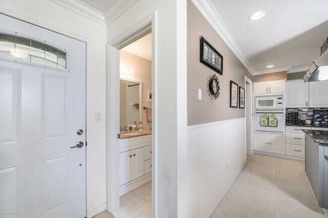 Photo - 1477 Park Beach Cir Unit 33