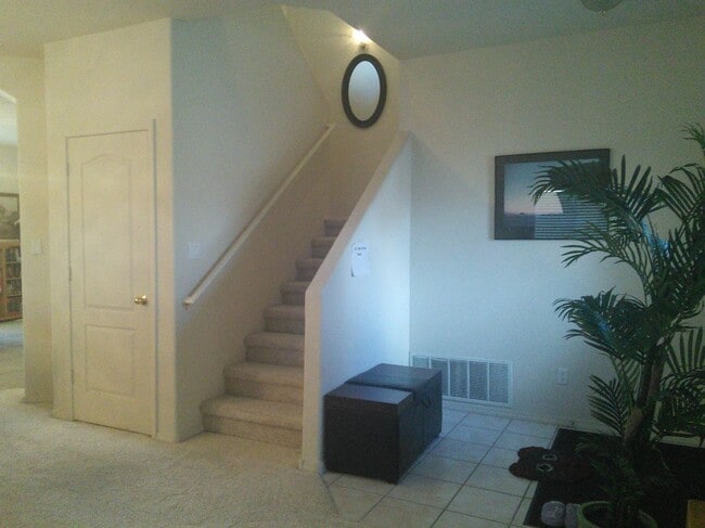 Photo - 7160 Deer Canyon Ave NE