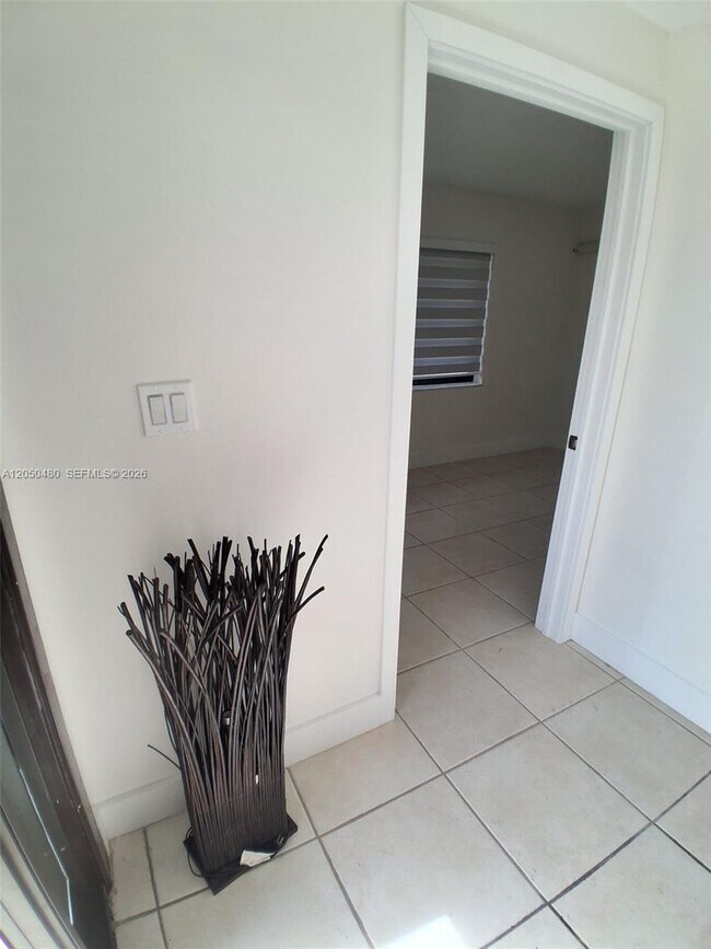1231 SW 136th Pl Unit A