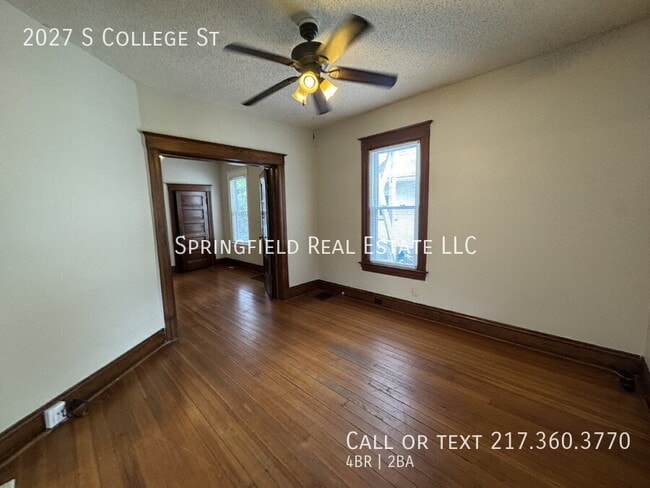 Photo - 2027 S College St