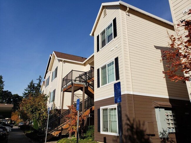 Belmar Commons