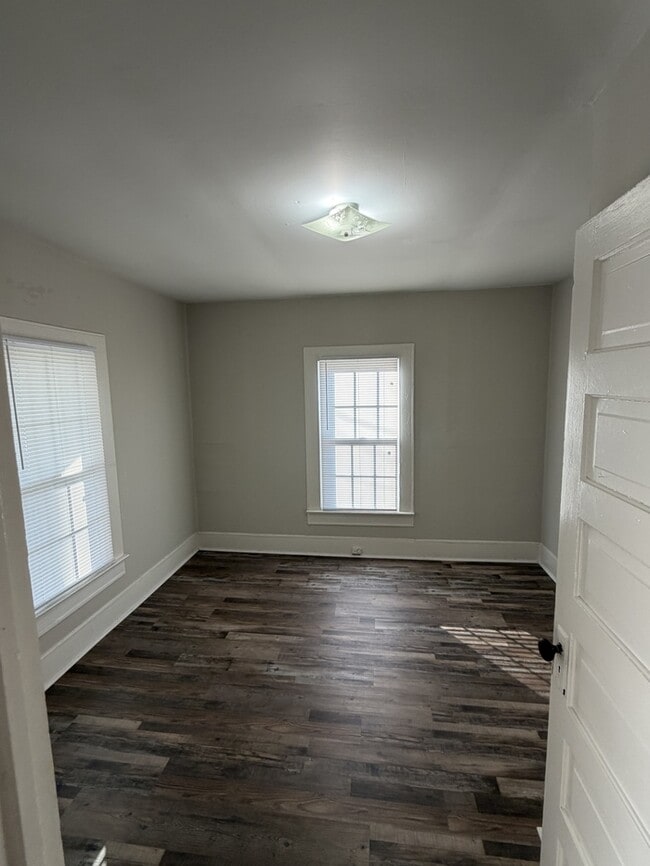 Photo - 604 E Church St