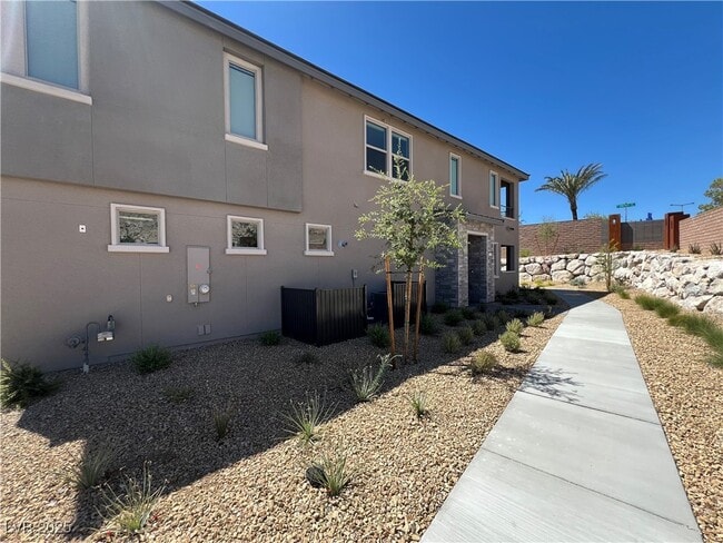 Photo - 11487 Contour Ave