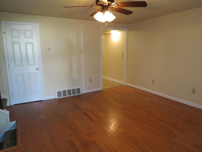 Photo - 1768 Hollow Run Dr