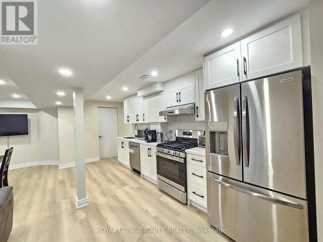 Photo - 6 Timmins St