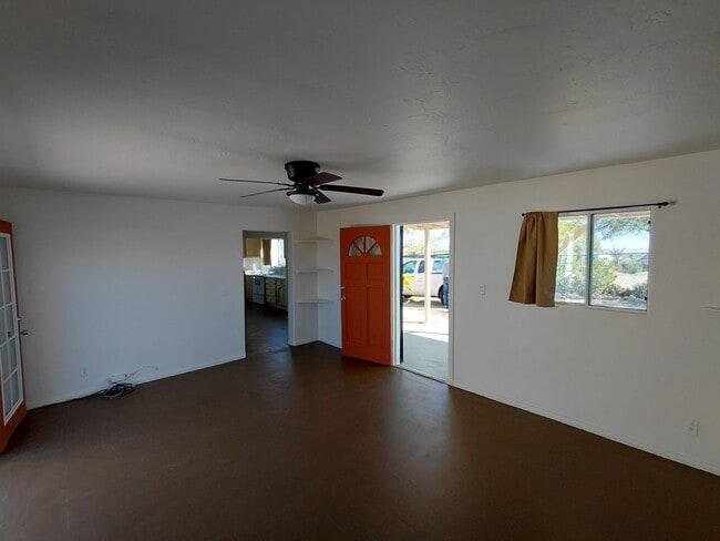 Photo - Cozy 2 Bed / 1 Bath Home with Open Space & Privacy – Ocotillo, CA