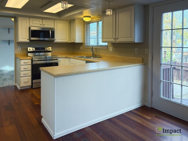 Photo - 2680 Black Diamond Terrace