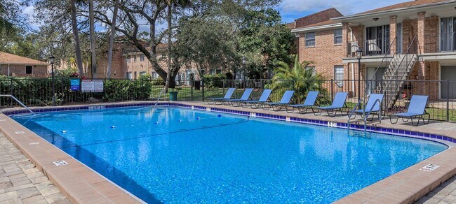 Photo - 10605 N 56th St