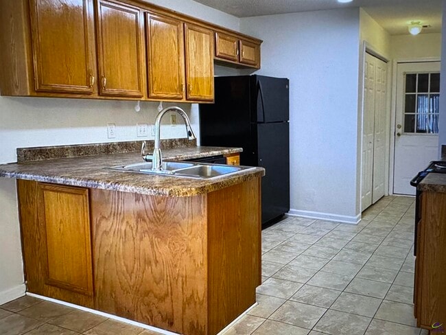 Photo - 103 Prowler Pl