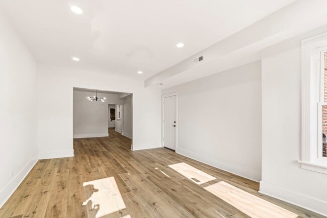Photo - 2112 S Drake Ave