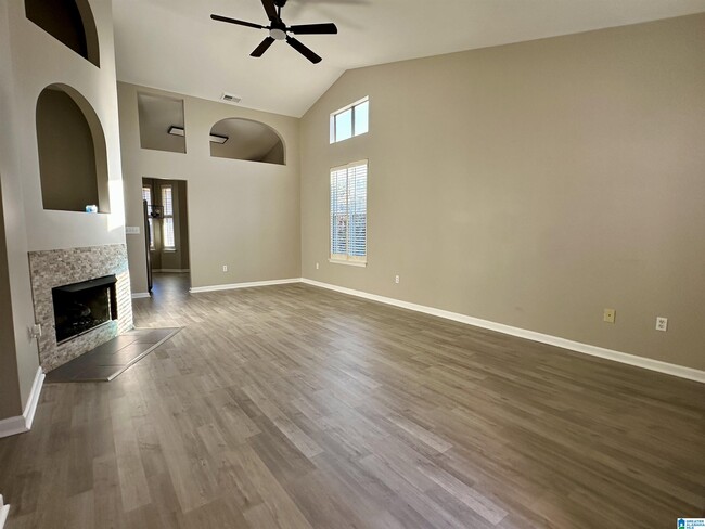 Photo - 118 Marigold Dr