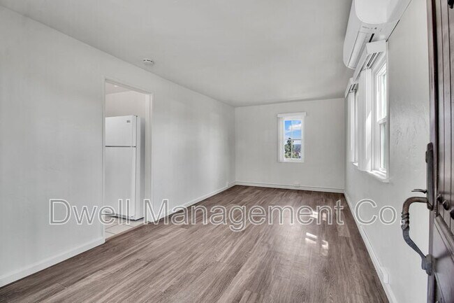 Photo - 8114 Fairview Ave