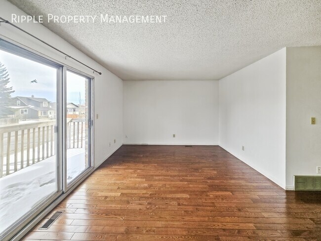 Photo - Modern 3 Beds, 1.5 Baths Main Floor/ Upper | No Pets Allowed Unit A