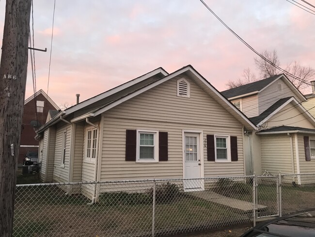 276 4th Ave - 276 4th Ave