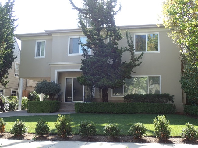 Photo - Bellevue Apartments