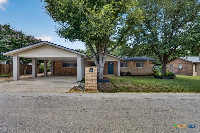 Building Photo - 2414 Perkins Dr