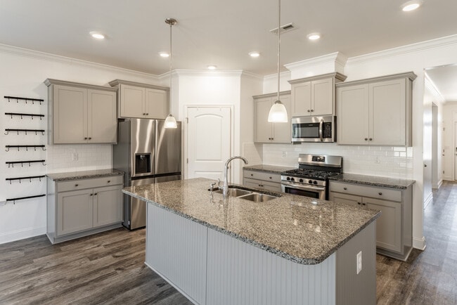 Photo - 308 River Rock Dr