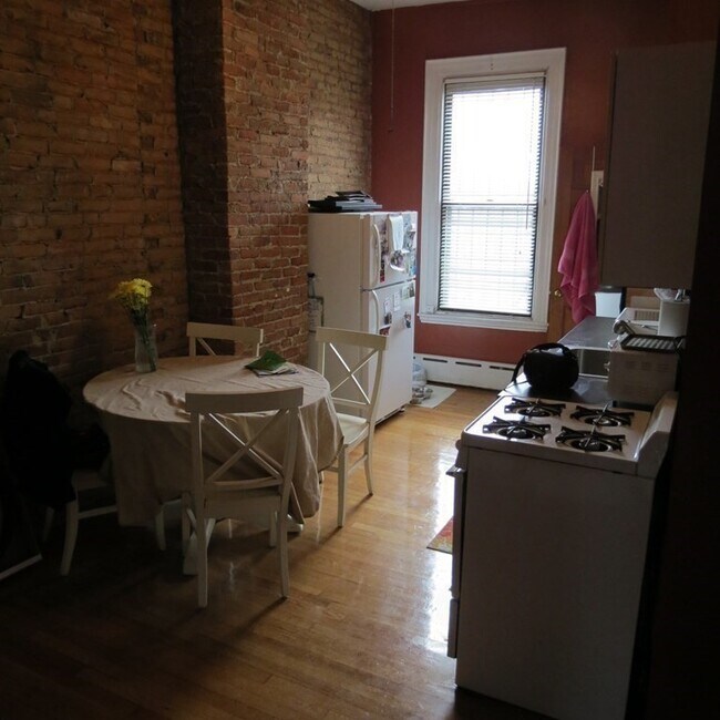 Photo - 409 Massachusetts Ave Unit 3