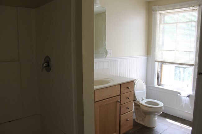 Photo - 81 Adams st