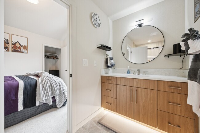 Photo - 4836 NE 9th Ave