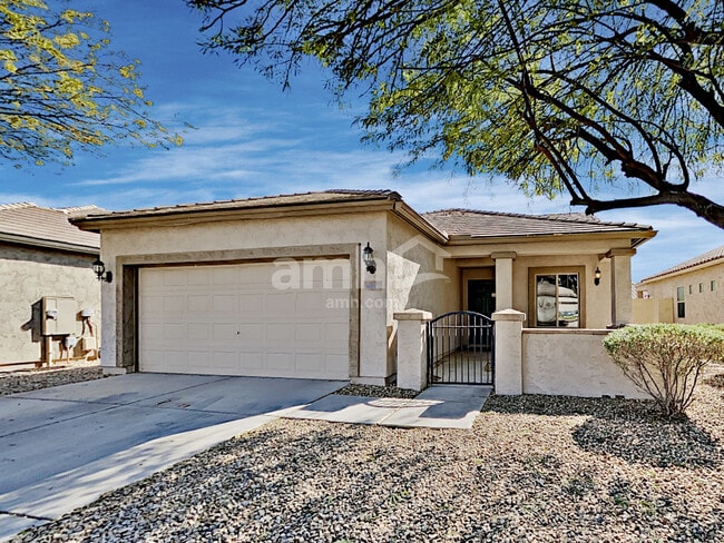Building Photo - 19427 W Woodlands Ave