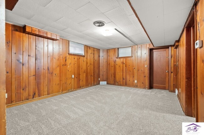 Photo - 3825 Cuming St Unidad 3825 1/2 ST