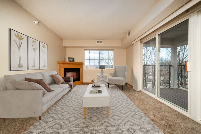 Photo - River Oak Heights