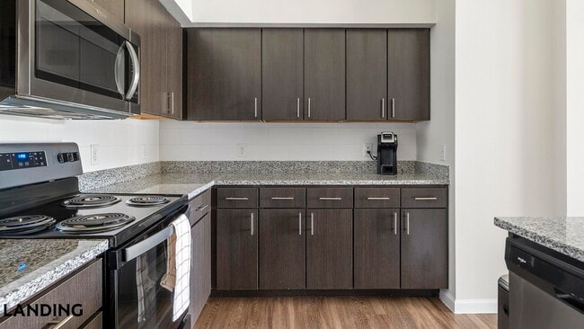 1601 S Heatherwilde Blvd Unit 512