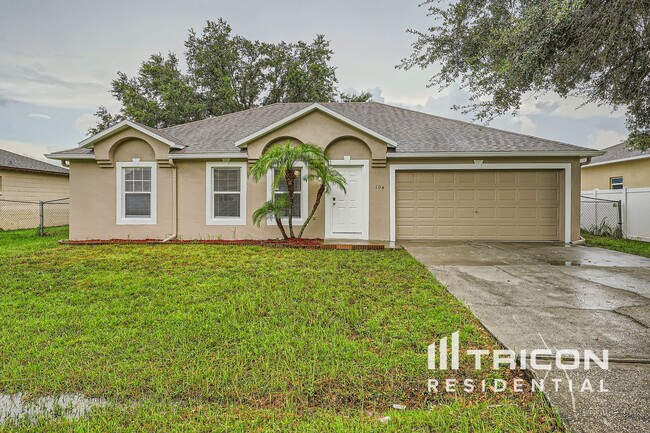 Photo - 104 Aurora Ln