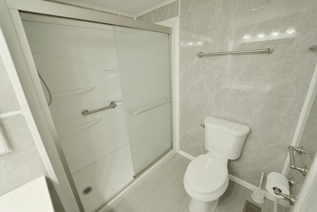 Photo - 8520 SW 18th Ct