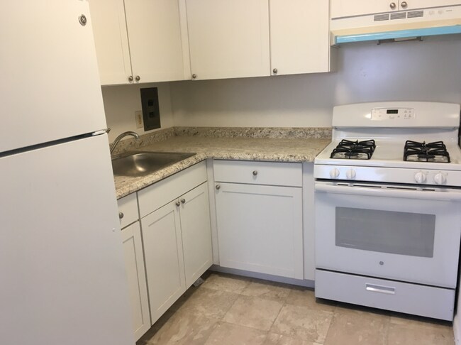 Fox Chase Apartments