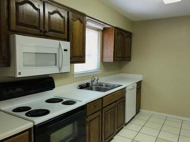 705 Valley Rd
