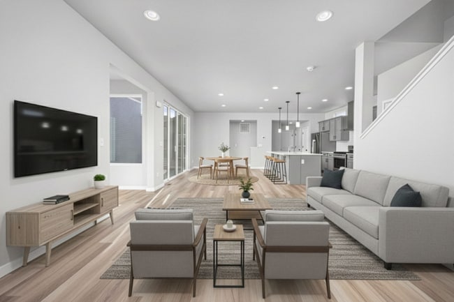 Photo - 2721 Conquest St