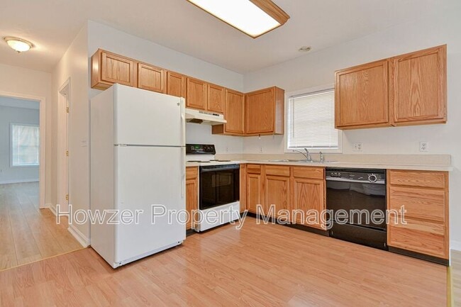 Building Photo - 7 Park Ave Unit 2B