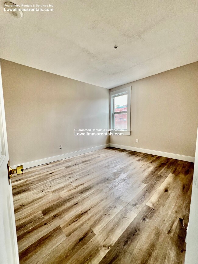 Photo - 603 Broadway St Unidad 2R