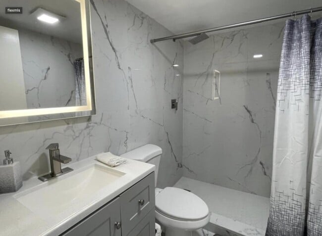 Photo - 227 Fanshaw Way Unit F