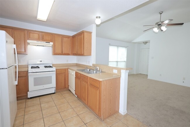 Photo - 142 Thunder Basin Dr