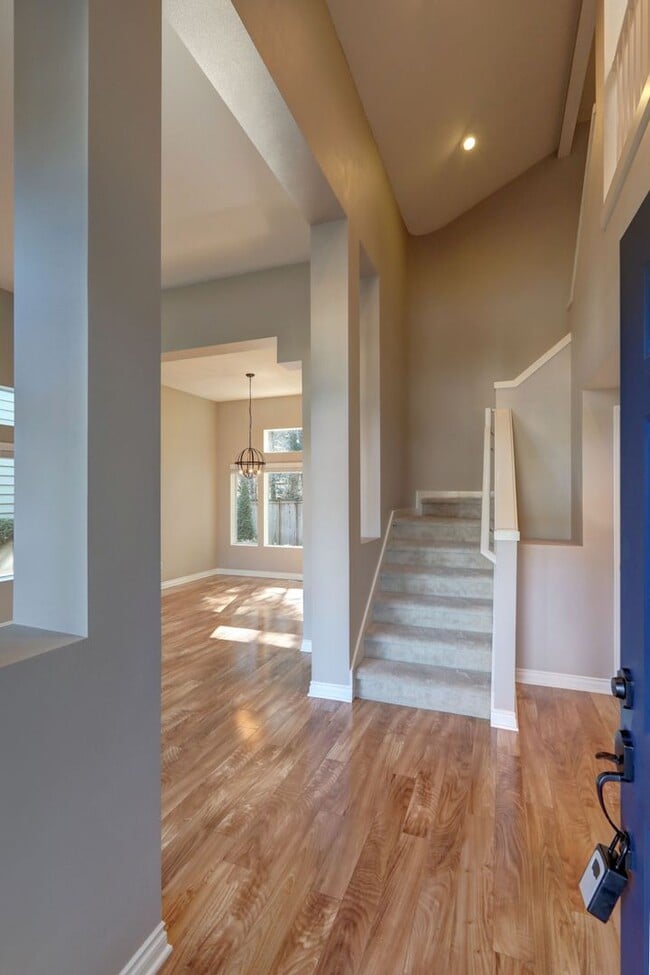 Photo - Beautiful 3bd, 2.5ba Home in Klahanie Avai...