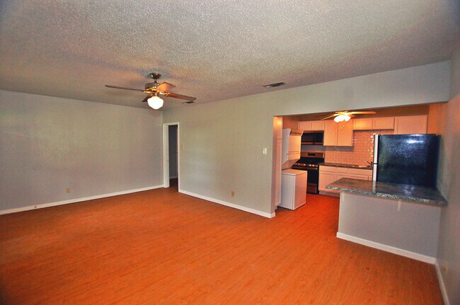 Photo - 2601 25th St Unidad A