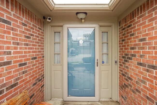 Photo - 1911 Maple Park Dr