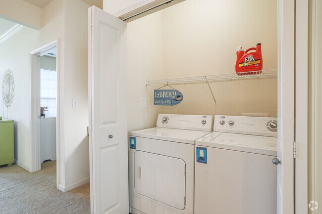 2 BR, 2 BA - In-Unit Laundry