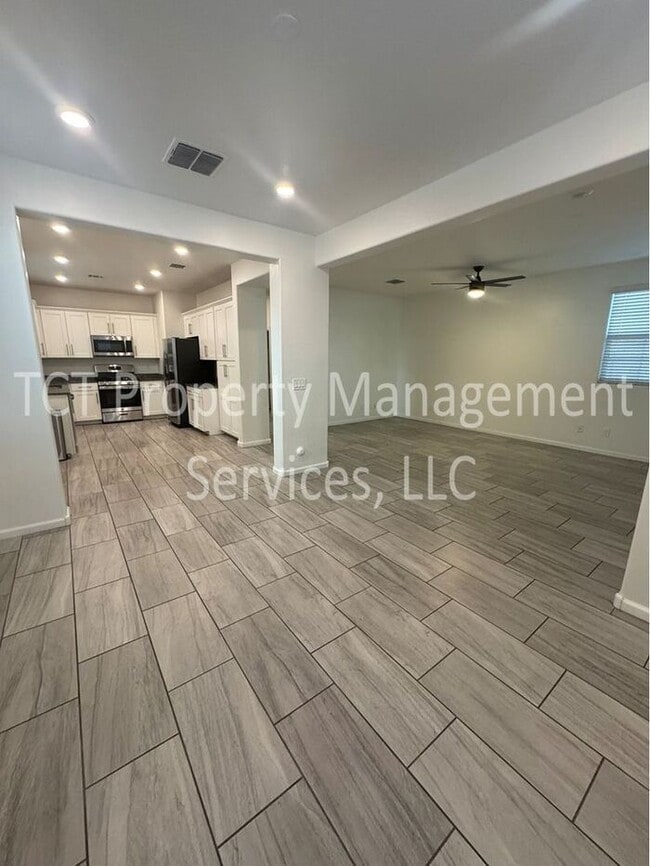 Photo - Beautifully maintained home in gated Layton Lakes