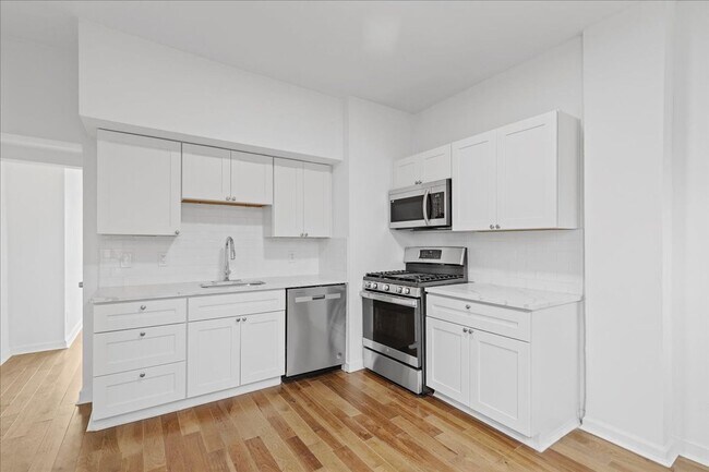 Photo - 1914-1918 B Street Unit 1914